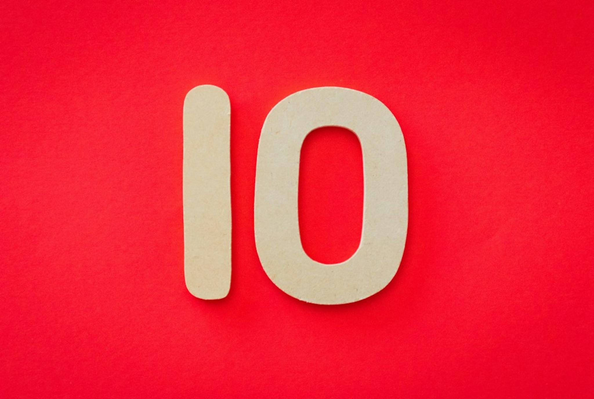 featured image - 10 Life Lessons from 8 Startups