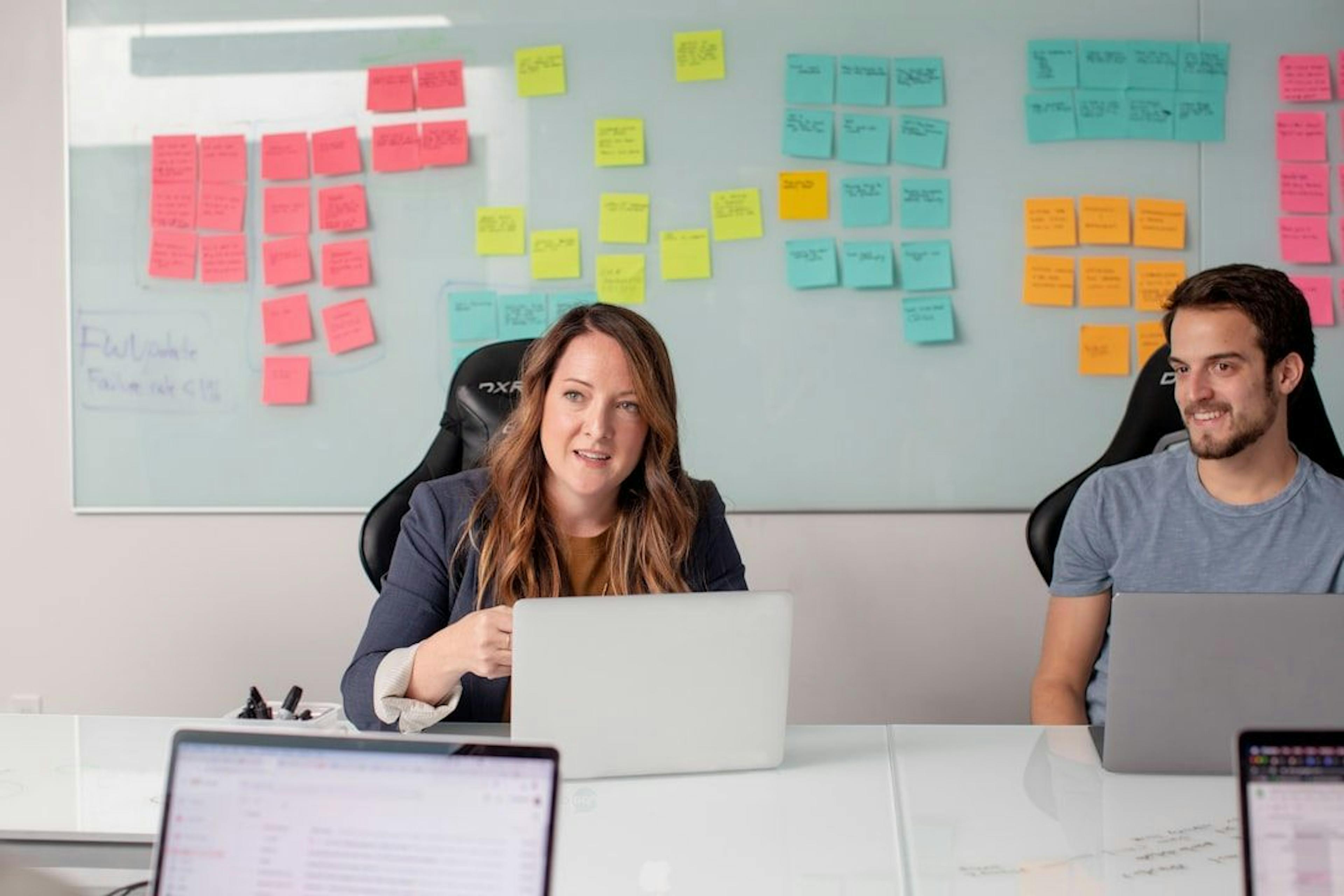 /6-emerging-technologies-product-managers-need-to-master-by-2026 feature image