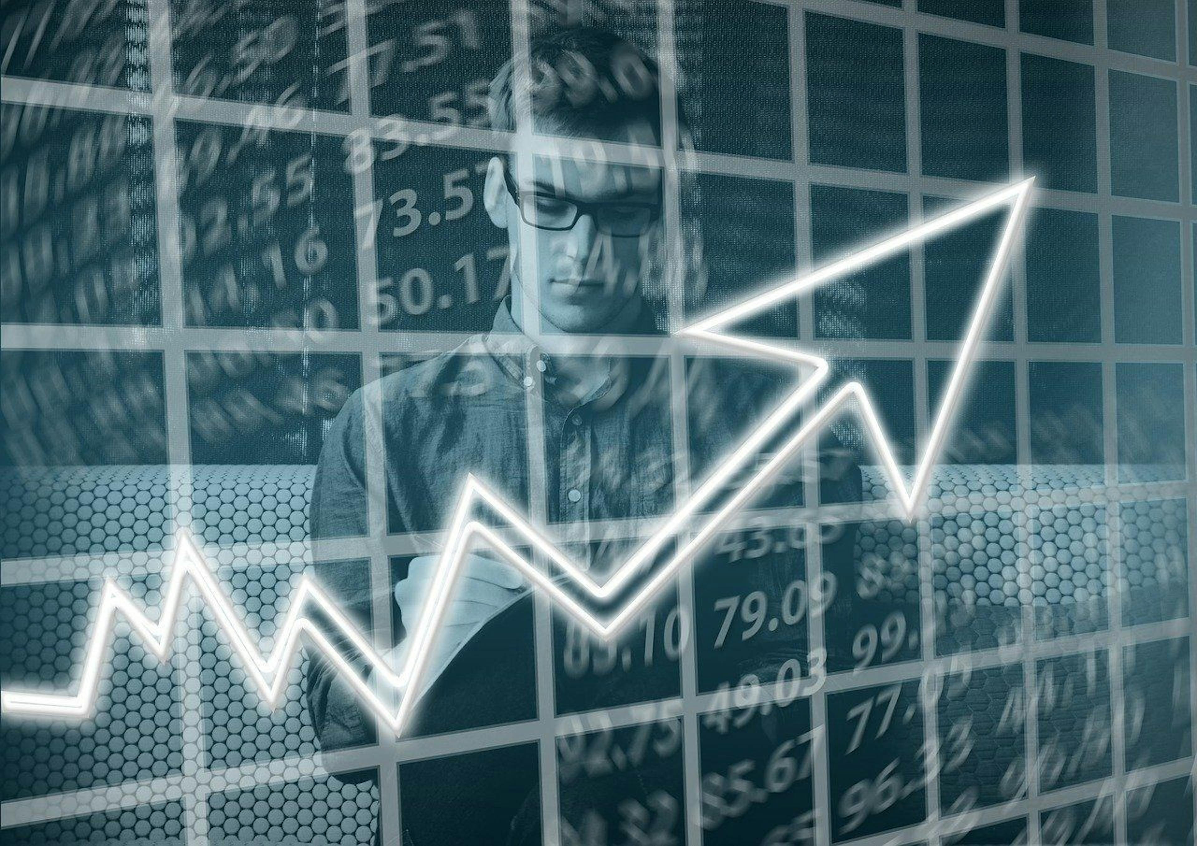 featured image - 7 Tips for B2B SaaS Startup Growth